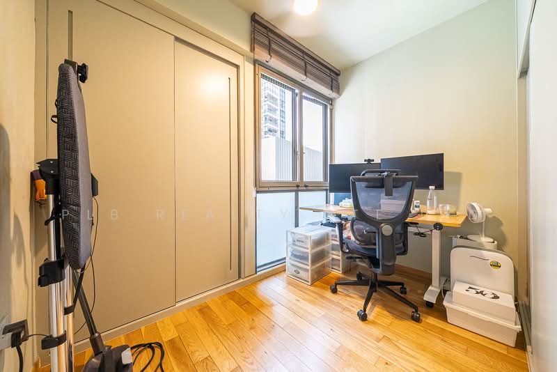 Riversails Condominium For Sale at S$ 1,400,000 | PropertyGuru Singapore - Study