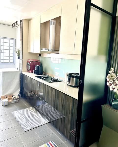 537 Bedok North Street 3, 537 Bedok North Street 3, 2 Bedrooms, 732 sqft, HDB Flat For Sale, by Anwar Pillay, 500064914 - Kitchen - PropertyGuru.com.sg