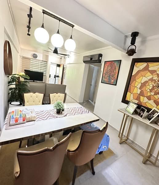 537 Bedok North Street 3, 537 Bedok North Street 3, 2 Bedrooms, 732 sqft, HDB Flat For Sale, by Anwar Pillay, 500064914 - Dining Room - PropertyGuru.com.sg