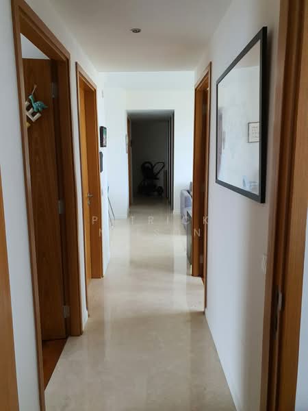 Waterbank at Dakota, 25 Dakota Crescent, 3 Bedrooms, 1,200 sqft, Condominium For Rent, by Patrick Nelson, 500064928 - Corridor - PropertyGuru.com.sg