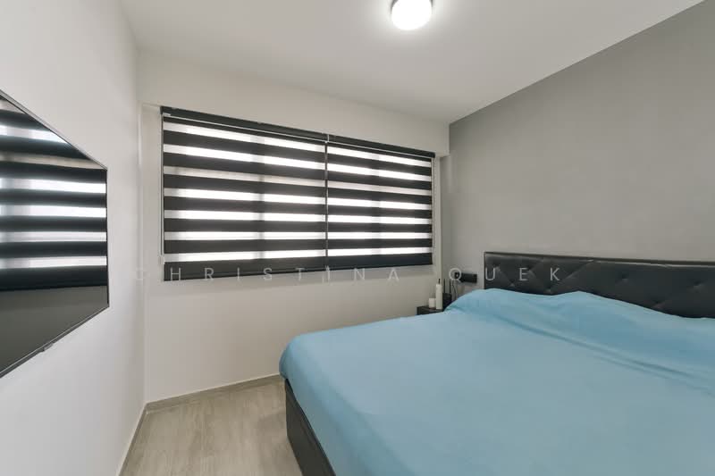 278C Compassvale Bow HDB Flat For Sale at S$ 850,000 | PropertyGuru Singapore - Bedroom