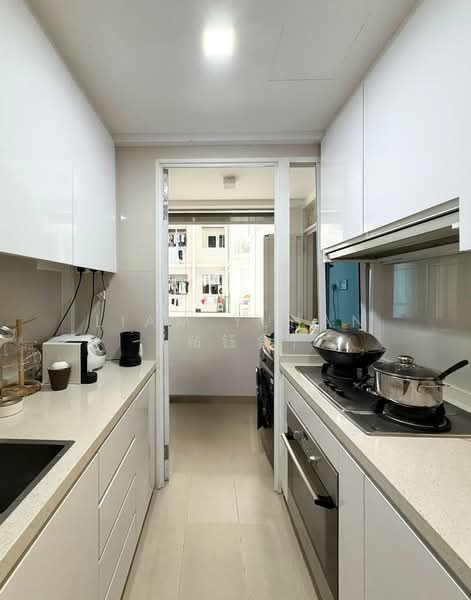 The Tampines Trilliant, 21 Tampines Central 7, 3 Bedrooms, 1,001 sqft, Executive Condominium For Rent, by Liam Yuhan (粘钰含), 500064947 - PropertyGuru.com.sg