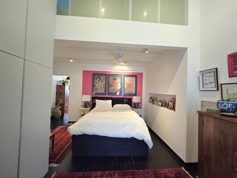 East/ Joo Chiat/ Tembeling 2+1, , 2 Bedrooms, 2,100 sqft, Conservation House For Rent, by Susan Prior, 500064963 - Bedroom - PropertyGuru.com.sg