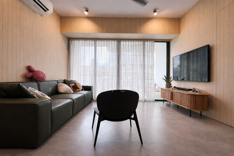 Spacious City Fringe Living Condominium For Sale at S$ 1,888,888 | PropertyGuru Singapore - Living Room