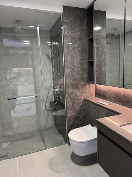 Tembusu Grand, 96 Jalan Tembusu, 1 Bedroom, 527 sqft, Condominium For Rent, by Jane Yeo, 500064969 - Bathroom - PropertyGuru.com.sg