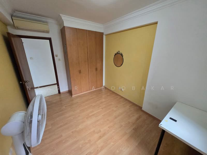 The Florida, 70 Hougang Avenue 7, 3 Bedrooms, 1,313 sqft, Condominium For Rent, by Nasser Aboobakar, 500064978 - Bedroom - PropertyGuru.com.sg