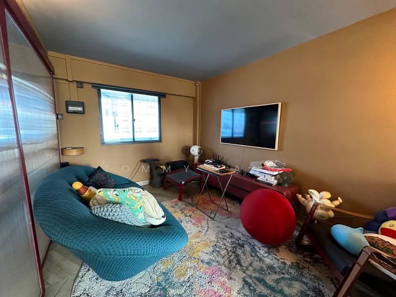 34 Upper Cross Street, 34 Upper Cross Street, 2 Bedrooms, 700 sqft, HDB Flat For Rent, by Tommy Tang, 500064992 - Living Room - PropertyGuru.com.sg