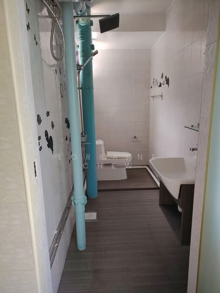 103 Bukit Purmei Road HDB Flat For Sale at S$ 600,000 | PropertyGuru Singapore - Bathroom