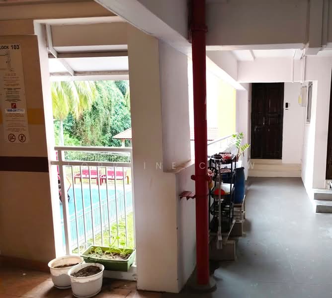 103 Bukit Purmei Road HDB Flat For Sale at S$ 600,000 | PropertyGuru Singapore - Corridor