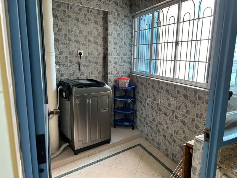 469 Admiralty Drive, 469 Admiralty Drive, 4 Bedrooms, 1,200 sqft, HDB Flat For Rent, by Jennifer Ong, 500065004 - Balcony - PropertyGuru.com.sg