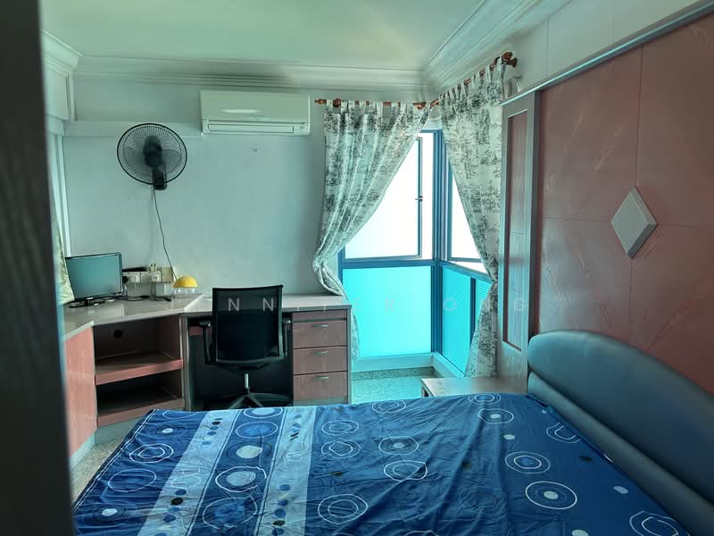 469 Admiralty Drive, 469 Admiralty Drive, 4 Bedrooms, 1,200 sqft, HDB Flat For Rent, by Jennifer Ong, 500065004 - Bedroom - PropertyGuru.com.sg