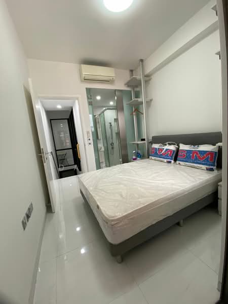 Park 1 Suites, Lorong 40 Geylang, Room Rental, 300 sqft, Condominium For Rent, by Dave Ong, 500065012 - Bedroom - PropertyGuru.com.sg