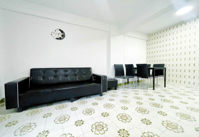 10 Telok Blangah Crescent, 10 Telok Blangah Crescent, Room Rental, 550 sqft, HDB Flat For Rent, by Jowell Chia 谢炳耀, 500065014 - Living Room - PropertyGuru.com.sg