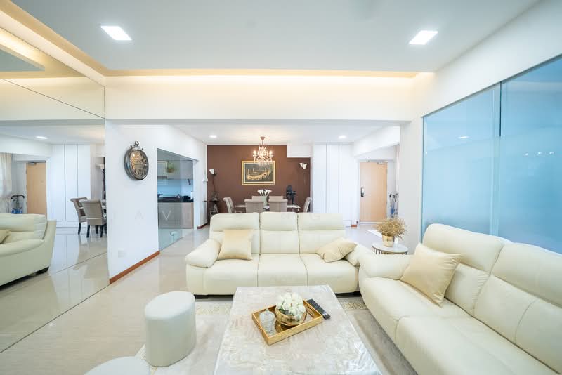 205 Choa Chu Kang Central, 205 Choa Chu Kang Central, 4 Bedrooms, 1,313 sqft, HDB Flat For Sale, by Javier Ng 黄允健, 500065020 - Living Room - PropertyGuru.com.sg