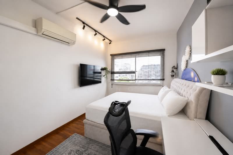 205 Choa Chu Kang Central, 205 Choa Chu Kang Central, 4 Bedrooms, 1,313 sqft, HDB Flat For Sale, by Javier Ng 黄允健, 500065020 - Bedroom - PropertyGuru.com.sg