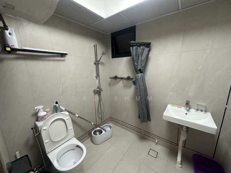 963B Tampines Street 96, 963B Tampines Street 96, Room Rental, 100 sqft, HDB Flat For Rent, by Sam Shum, 500065023 - Bathroom - PropertyGuru.com.sg