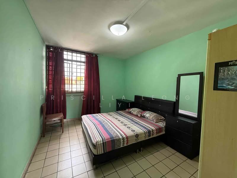 236 Serangoon Avenue 3, 236 Serangoon Avenue 3, Room Rental, 80 sqft, HDB Flat For Rent, by PRISCILLA LEONG LIYI, 500065026 - Bedroom - PropertyGuru.com.sg