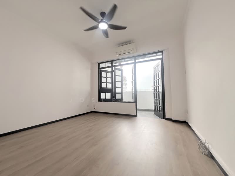 The Dairy Farm, 3 Dairy Farm Road, 2 Bedrooms, 1,572 sqft, Condominium For Rent, by Joseph Ho, 500065040 - Balcony - PropertyGuru.com.sg