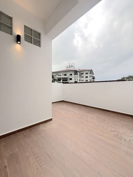 The Dairy Farm, 3 Dairy Farm Road, 2 Bedrooms, 1,572 sqft, Condominium For Rent, by Joseph Ho, 500065040 - Balcony - PropertyGuru.com.sg