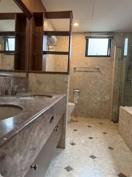 Palm Spring, 16 Ewe Boon Road, 4 Bedrooms, 1,900 sqft, Condominium For Rent, by Veronica Lim, 500065044 - Bathroom - PropertyGuru.com.sg