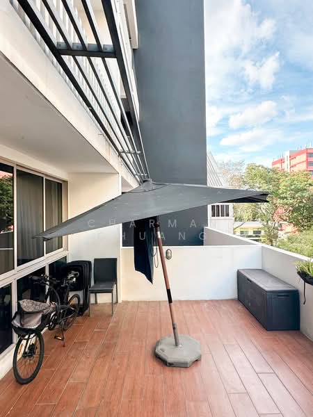 Centra Residence Condominium For Sale at S$ 868,000 | PropertyGuru Singapore - Balcony