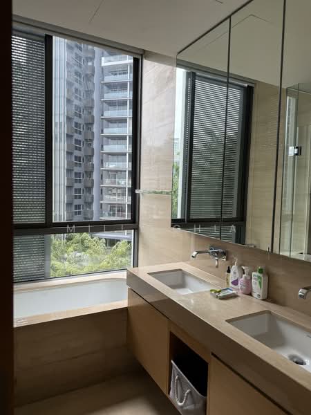 Urban Suites @ Hullet Road, 3 Hullet Road, 4 Bedrooms, 2,001 sqft, Condominium For Rent, by Milly Chia, 500065056 - Bathroom - PropertyGuru.com.sg