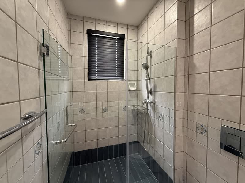 Changi Heights, Changi Heights, 5 Bedrooms, 3,200 sqft, Terraced House For Rent, by Cecilia Choo, 500065057 - Bathroom - PropertyGuru.com.sg