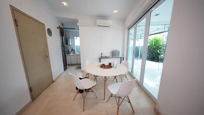 East Coast Park Detached House For Sale at S$ 6,480,000 | PropertyGuru Singapore - Dining Room