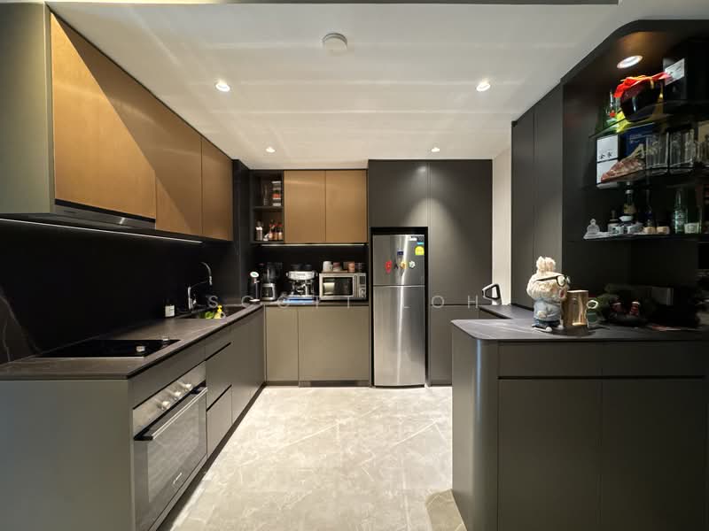 Kent Ridge Hill Residences Condominium For Sale at S$ 1,720,000 | PropertyGuru Singapore - Kitchen with additional storage built