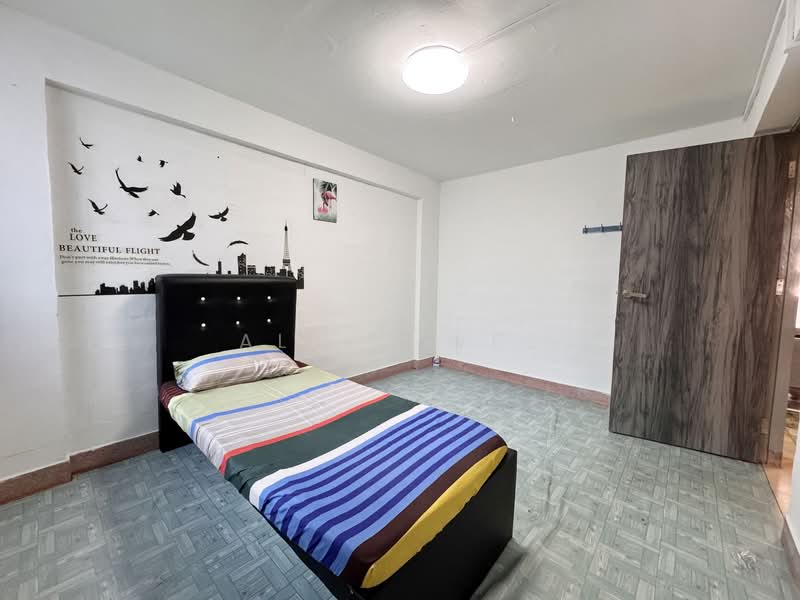 75 Bedok North Road HDB Flat For Sale at S$ 333,000 | PropertyGuru Singapore - Bedroom