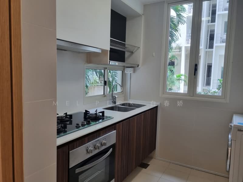 Vacanza @ East, 36 Lengkong Tujoh, 2 Bedrooms, 807 sqft, Condominium For Rent, by Mel Peck 白春娇, 500065077 - Kitchen - PropertyGuru.com.sg