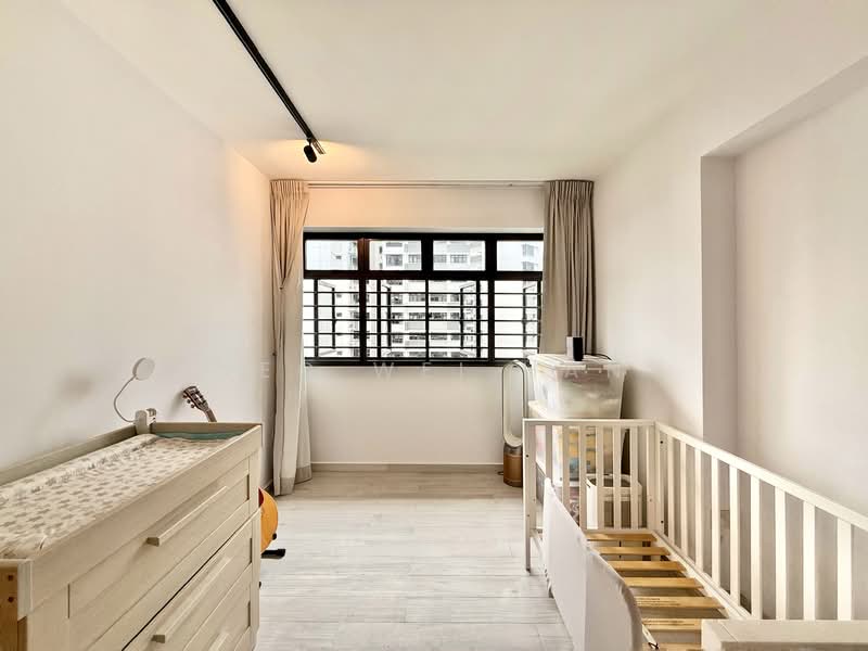 471B Fernvale Street HDB Flat For Sale at S$ 818,000 | PropertyGuru Singapore - Bedroom