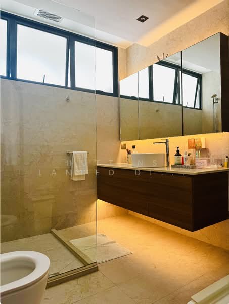 The Parkvista House - the key to your perfect home @ Siglap (Dist 15) Semi-Detached House For Sale at S$ 9,850,000 | PropertyGuru Singapore - Bathroom