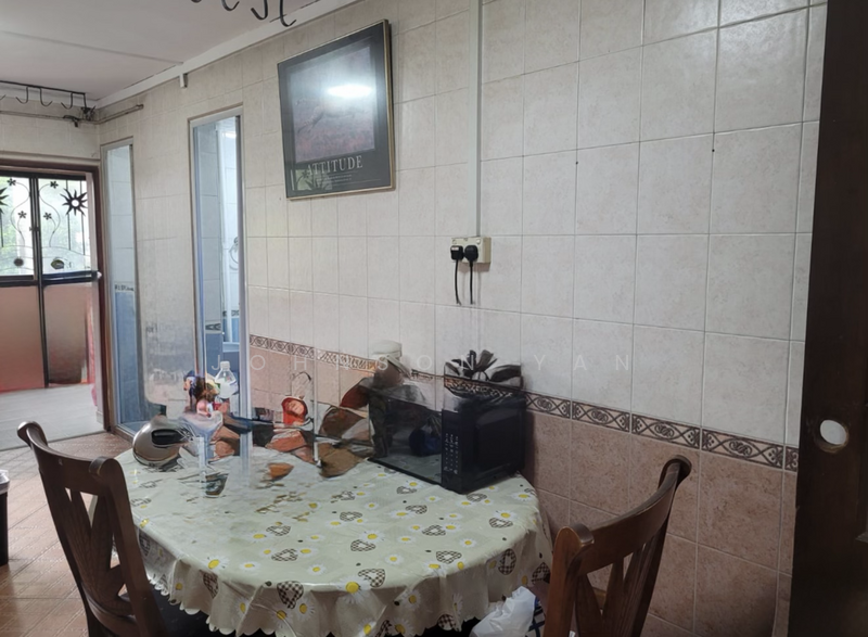 26 Jalan Berseh HDB Flat For Sale at S$ 650,000 | PropertyGuru Singapore - Dining Room