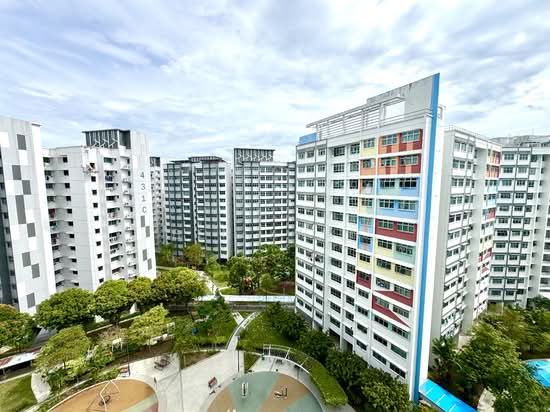 For Rent - 458 Yishun Avenue 11