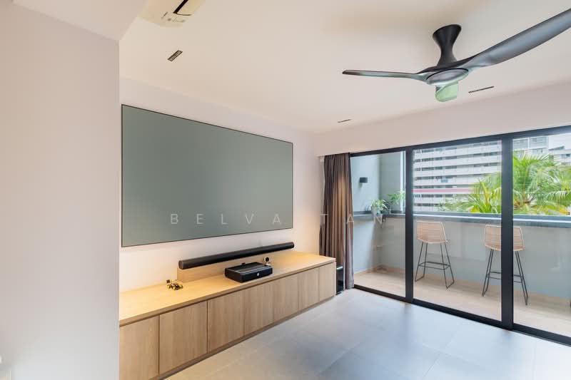 186 Bishan Street 13 HDB Flat For Sale at S$ 1,488,888 | PropertyGuru Singapore - Living Room