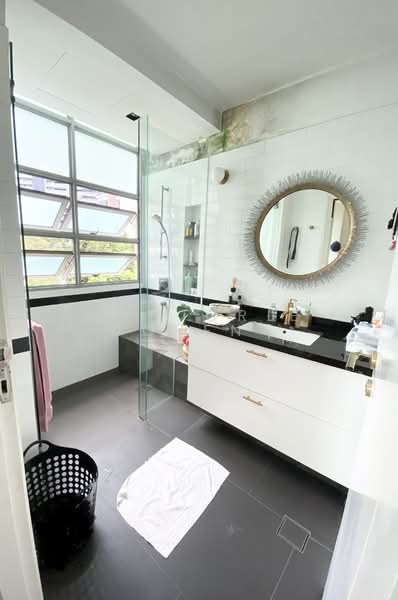 Gallery Fifteen, 31 Jalan Dusun, 3 Bedrooms, 1,453 sqft, Condominium For Rent, by Marjorie Chen, 500065136 - Bathroom - PropertyGuru.com.sg