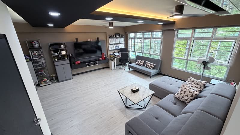 490D Choa Chu Kang Avenue 5, 490D Choa Chu Kang Avenue 5, 3 Bedrooms, 1,216 sqft, HDB Flat For Sale, by Farhan xp, 500065140 - Living Room - PropertyGuru.com.sg