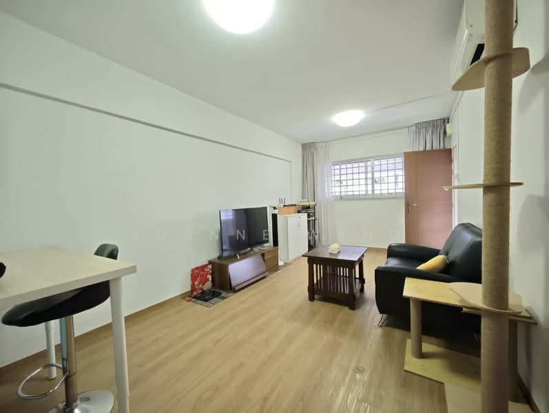 207 Bukit Batok Street 21, 207 Bukit Batok Street 21, 2 Bedrooms, 786 sqft, HDB Flat For Rent, by Joanne Wang, 500065145 - Living Room - PropertyGuru.com.sg