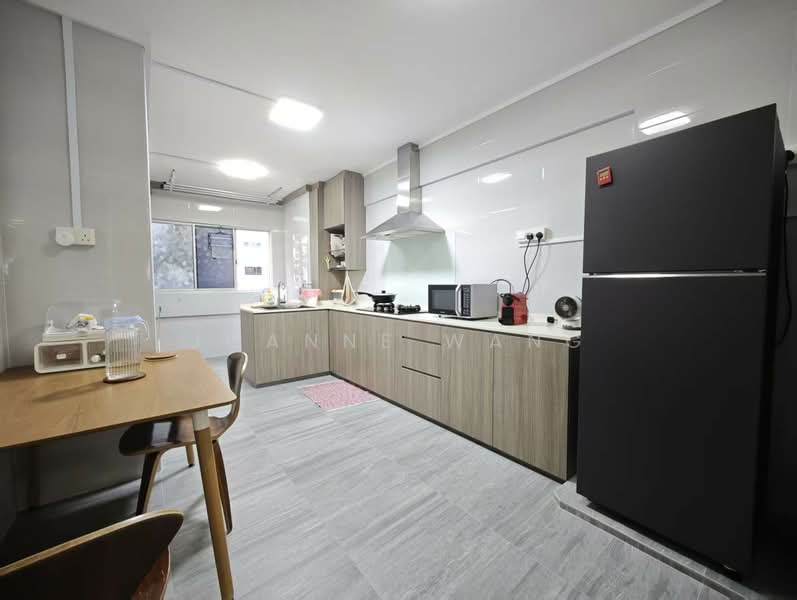 207 Bukit Batok Street 21, 207 Bukit Batok Street 21, 2 Bedrooms, 786 sqft, HDB Flat For Rent, by Joanne Wang, 500065145 - Kitchen - PropertyGuru.com.sg