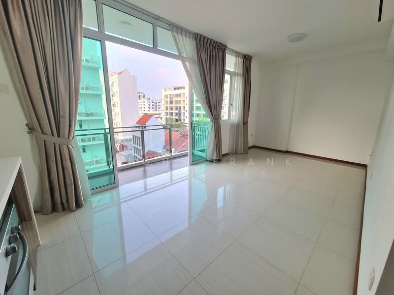Rezi 26 Condominium For Sale at S$ 1,220,000 | PropertyGuru Singapore - Living Room
