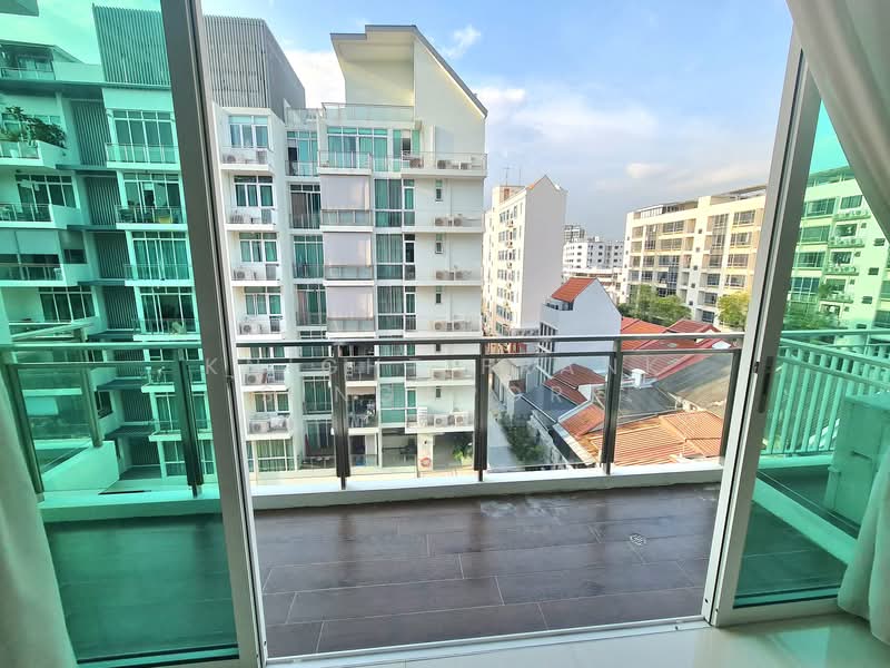 Rezi 26 Condominium For Sale at S$ 1,220,000 | PropertyGuru Singapore - Balcony