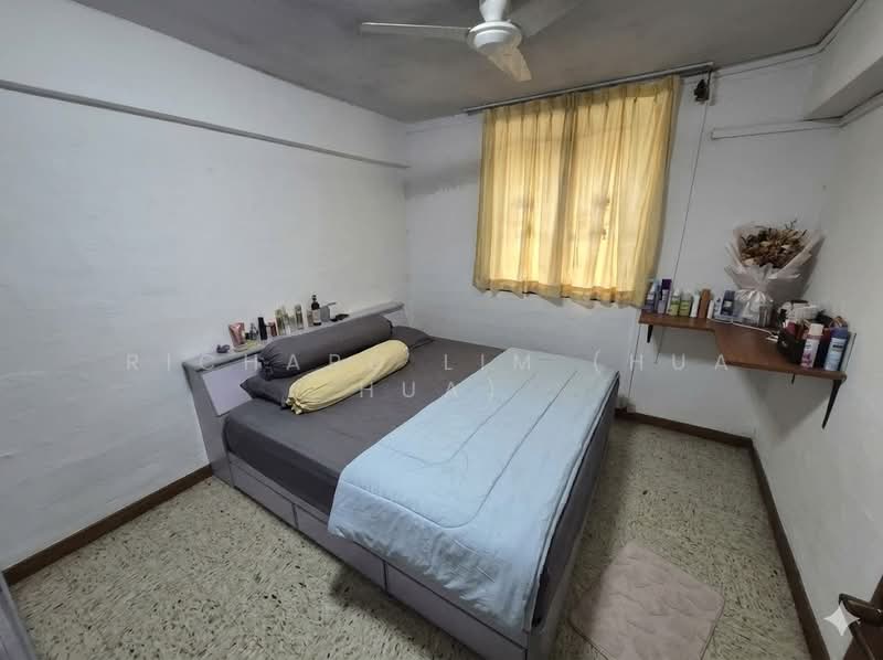 15 Marsiling Lane HDB Flat For Sale at S$ 338,000 | PropertyGuru Singapore - Bedroom