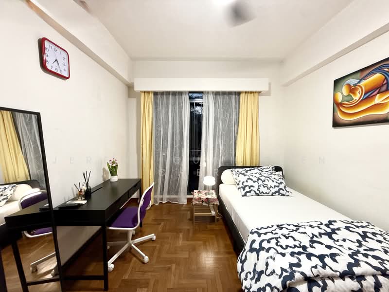 East Meadows, 34 Tanah Merah Kechil Road, Room Rental, 130 sqft, Condominium For Rent, by Jeremy Quah Chen Cher, 500065193 - Bedroom - PropertyGuru.com.sg