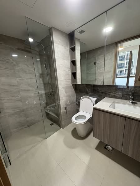 The Botany at Dairy Farm Condominium For Sale at S$ 1,270,000 | PropertyGuru Singapore - Bathroom