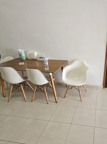 105 Spottiswoode Park Road, 105 Spottiswoode Park Road, Room Rental, 110 sqft, Apartment For Rent, by Jacky Quek, 500065202 - Dining Room - PropertyGuru.com.sg