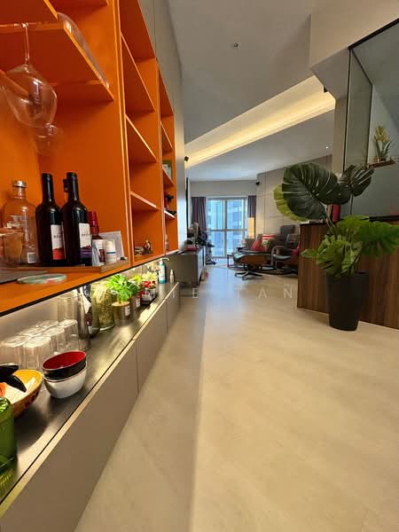 The Bayshore Condominium For Sale at S$ 1,380,000 | PropertyGuru Singapore - Entrance