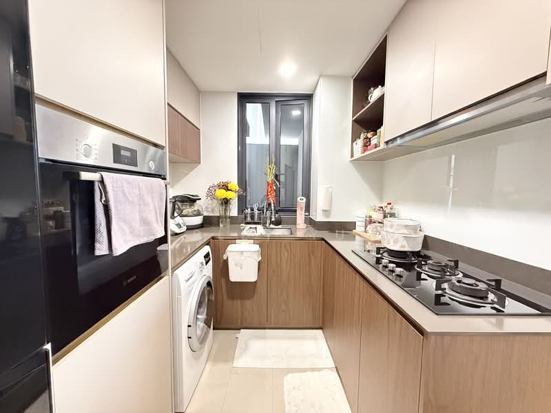 Whistler Grand Condominium For Sale at S$ 2,130,000 | PropertyGuru Singapore