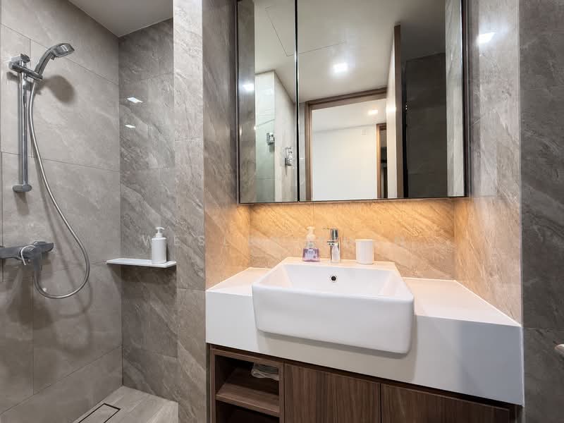 Whistler Grand, 109 West Coast Vale, 3 Bedrooms, 990 sqft, Condominium For Sale, by Wesley Yuen, 500065220 - Bathroom - PropertyGuru.com.sg