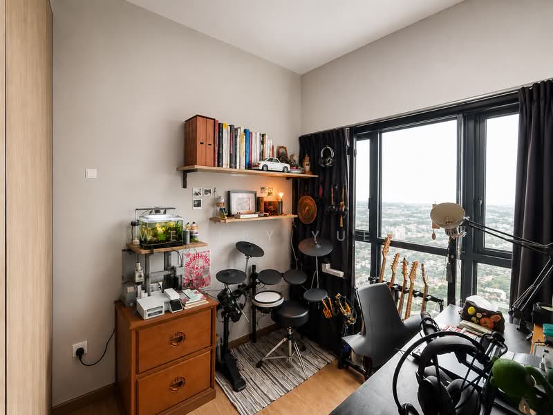 Whistler Grand, 109 West Coast Vale, 3 Bedrooms, 990 sqft, Condominium For Sale, by Wesley Yuen, 500065220 - Bedroom - PropertyGuru.com.sg